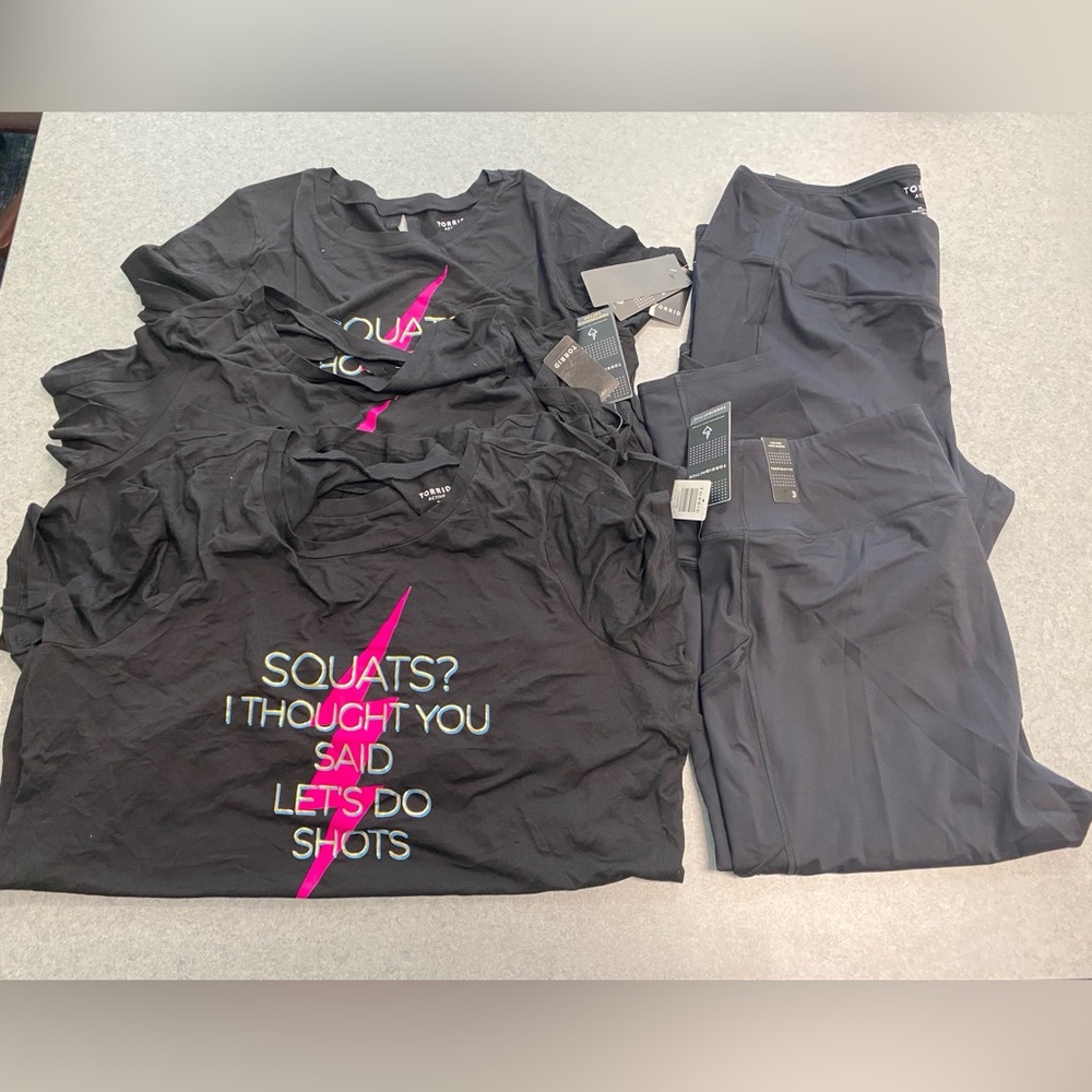 Torrid Active Outfit Bundle – 2X Graphic Tee + 3X Black High Rise Crop Legging